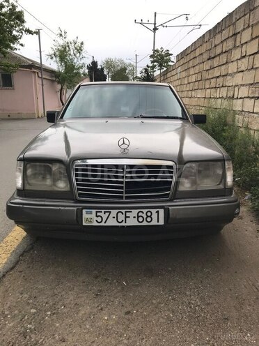 Mercedes E 200 1990, 2,500,000 km - 2.0 l - Bakı