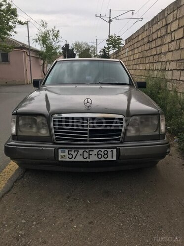 Mercedes E 200 1990, 2,500,000 km - 2.0 l - Bakı