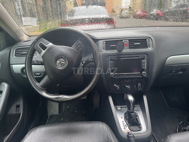 Volkswagen Jetta 2013, 206,937 km - 1.8 l - Bakı