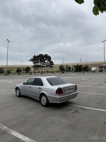 Mercedes C 200 1999, 335,000 km - 2.0 l - Bakı