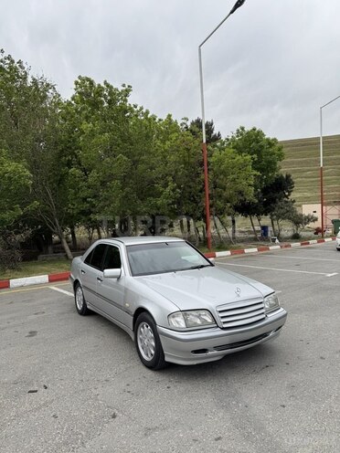 Mercedes C 200 1999, 335,000 km - 2.0 l - Bakı
