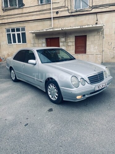 Mercedes E 240 2000, 335,444 km - 2.4 l - Xırdalan