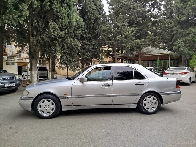 Mercedes C 180 1997, 385,236 km - 1.8 л - Bakı