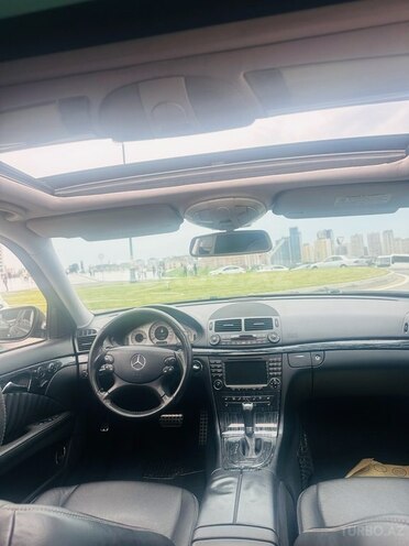 Mercedes E 350 2006, 297,000 km - 3.5 l - Bakı
