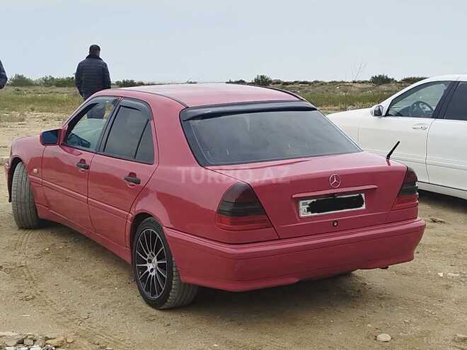 Mercedes C 200 1997, 230,000 km - 2.0 l - Sumqayıt