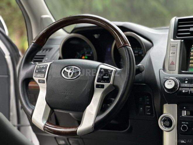 Toyota Land Cruiser Prado 2010, 197,000 km - 4.0 л - Gəncə
