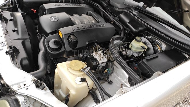 Mercedes E 240 1998, 437,000 km - 2.4 l - Bakı