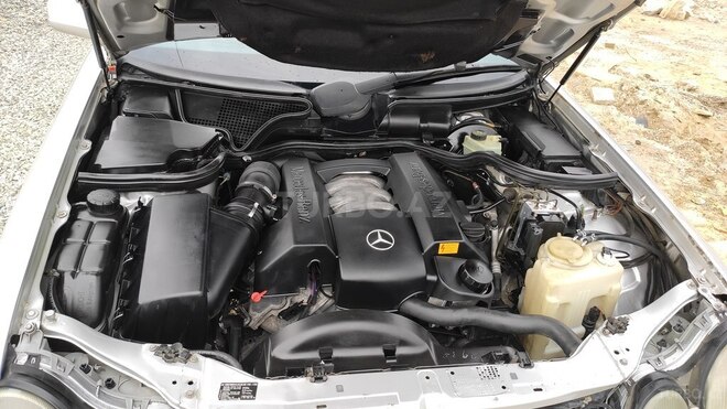 Mercedes E 240 1998, 437,000 km - 2.4 l - Bakı
