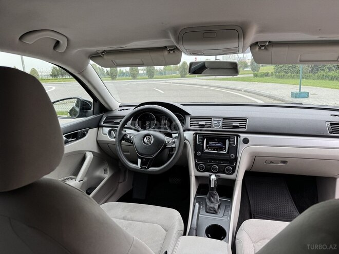 Volkswagen Passat 2015, 186,000 km - 2.0 l - Bakı