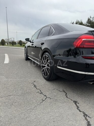 Volkswagen Passat 2015, 186,000 km - 2.0 l - Bakı