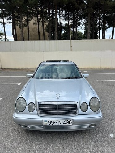 Mercedes E 200 1999, 327,000 km - 2.0 l - Sumqayıt