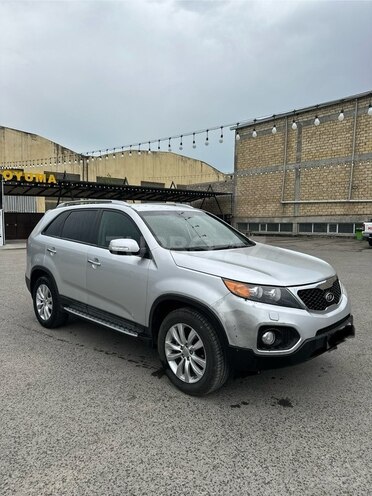 Kia Sorento 2011, 262,000 km - 2.0 l - Bakı
