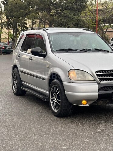 Mercedes  2000, 177,500 km - 3.2 l - Bakı
