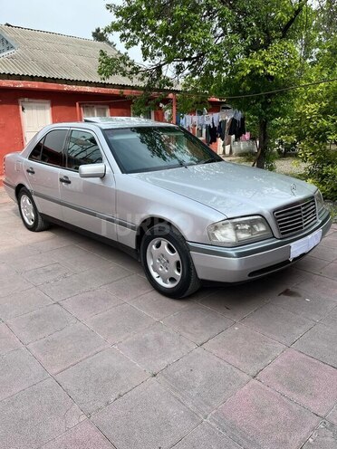 Mercedes C 180 1995, 502,000 km - 1.8 l - Bakı