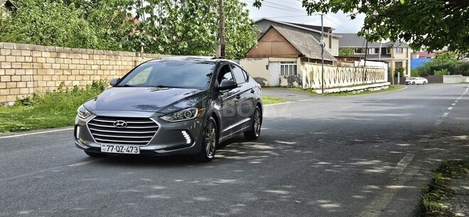 Hyundai Elantra 2018, 97,000 km - 2.0 l - Zaqatala