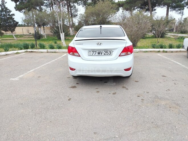 Hyundai Accent 2016, 141,852 km - 1.6 l - Bakı