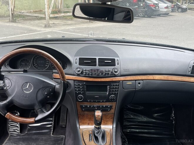 Mercedes E 320 2003, 320,000 km - 3.2 л - Bakı
