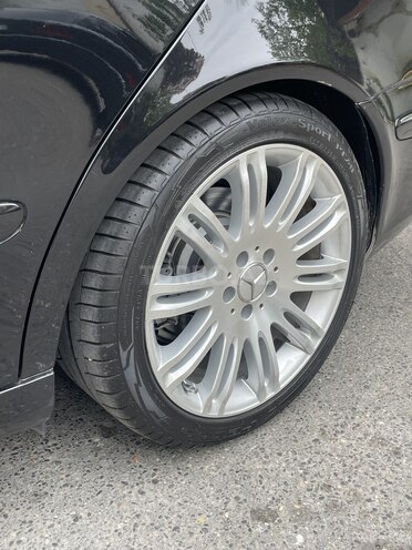 Mercedes E 320 2003, 320,000 km - 3.2 л - Bakı
