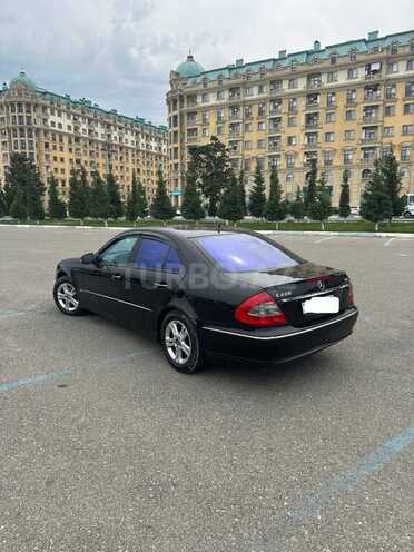 Mercedes E 220 d 2007, 240,000 km - 2.2 л - Sumqayıt