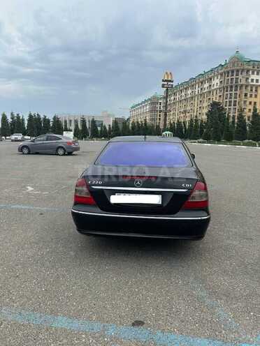 Mercedes E 220 d 2007, 240,000 km - 2.2 л - Sumqayıt