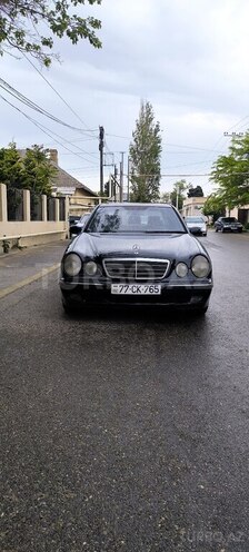 Mercedes E 220 d 2001, 341,200 km - 2.2 л - Bakı