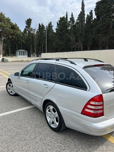 Mercedes C 220 d 2001, 450,068 km - 2.2 l - Sumqayıt