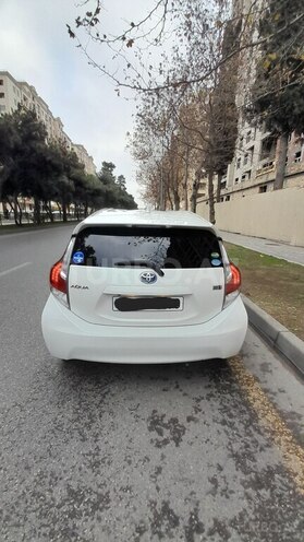 Toyota Aqua 2016, 103,000 km - 1.5 l - Bakı