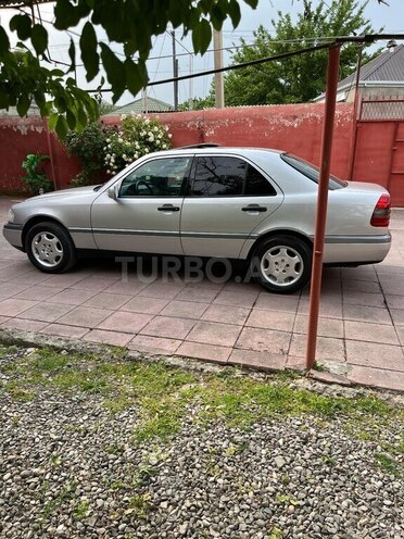 Mercedes C 180 1995, 502,000 km - 1.8 l - Bakı