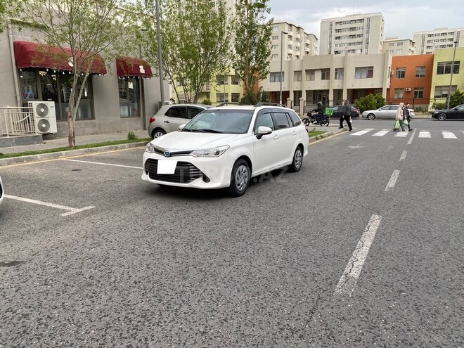 Toyota Corolla Fielder 2017, 95,000 km - 1.5 л - Bakı
