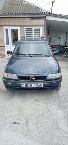 Opel Astra 1995, 323,525 km - 2.0 л - Bakı
