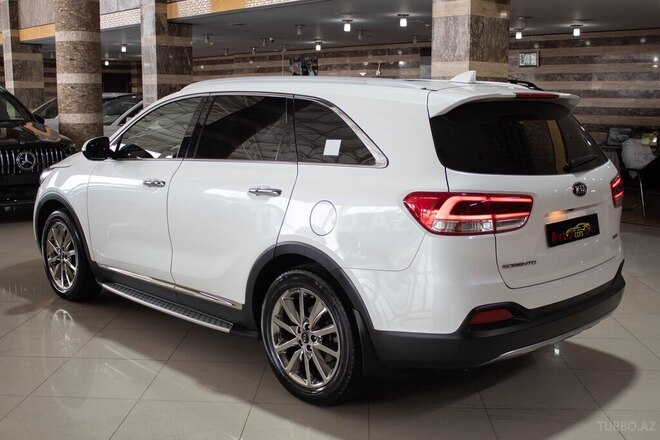 Kia Sorento-8