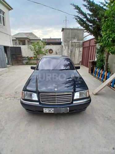 Mercedes C 240 1999, 258,000 km - 2.4 l - Bakı