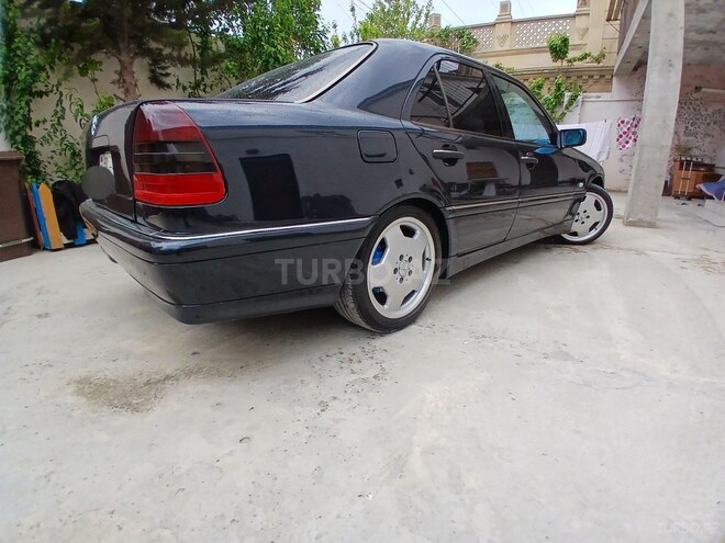 Mercedes C 240 1999, 258,000 km - 2.4 l - Bakı