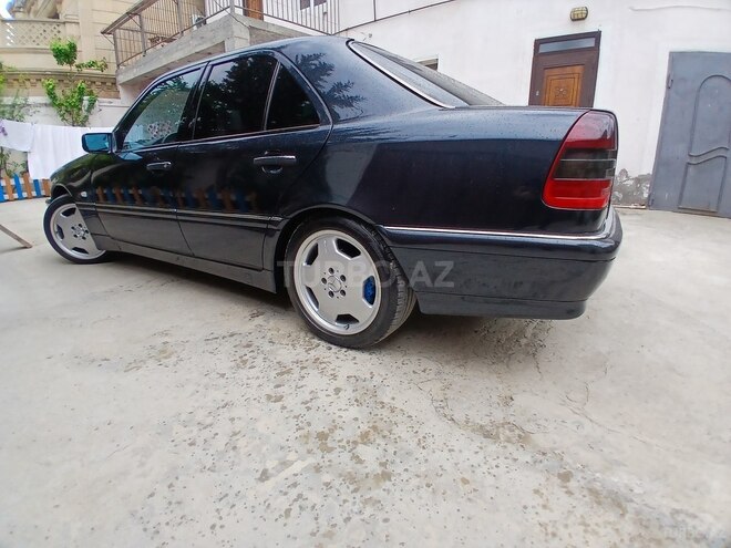 Mercedes C 240 1999, 258,000 km - 2.4 l - Bakı