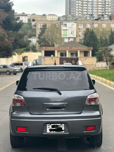 Mitsubishi Outlander 2005, 290,580 km - 2.4 l - Bakı