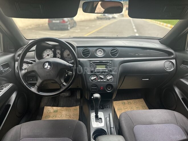 Mitsubishi Outlander 2005, 290,580 km - 2.4 l - Bakı