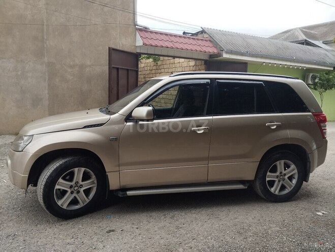 Suzuki Grand Vitara 2007, 233,562 km - 2.0 л - Bakı