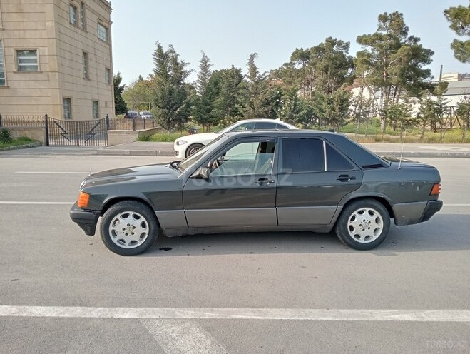 Mercedes 190 1990, 300,000 km - 2.0 l - Bakı