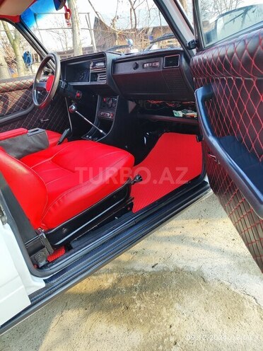 LADA (VAZ) 2107 2007, 90,500 km - 1.6 л - Qax