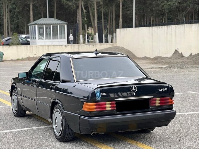 Mercedes 190 1993, 258,741 km - 2.0 л - Sumqayıt