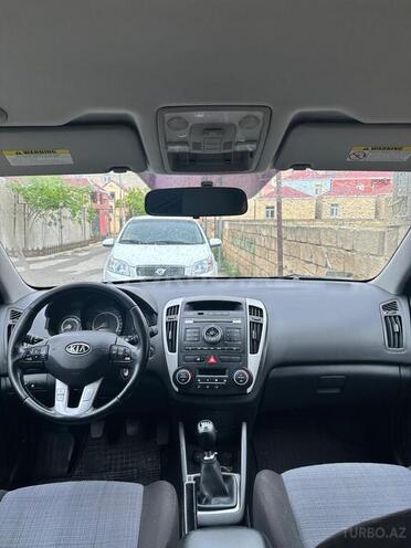 Kia Ceed 2009, 230,000 km - 1.6 л - Bakı