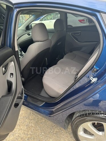 Hyundai Elantra 2015, 119,000 km - 1.8 л - Bakı