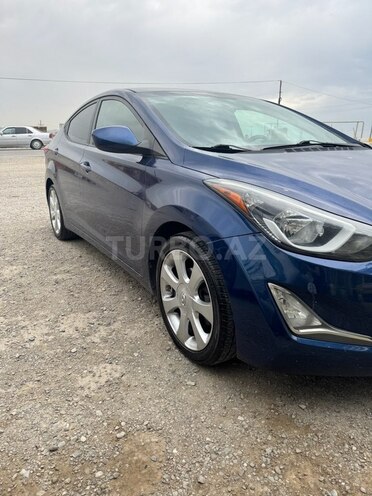 Hyundai Elantra 2015, 119,000 km - 1.8 л - Bakı