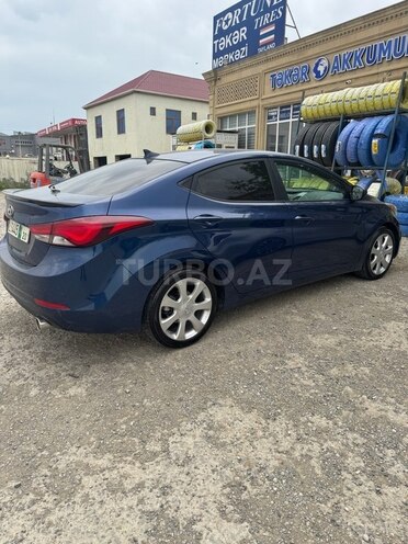 Hyundai Elantra 2015, 119,000 km - 1.8 л - Bakı