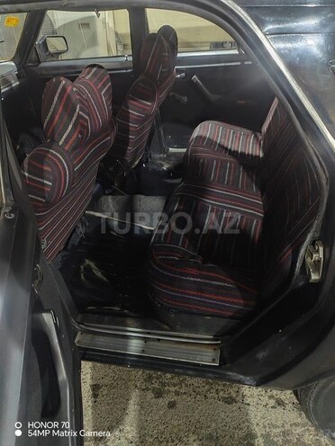 GAZ 24 1981, 117,000 km - 2.4 l - Bakı