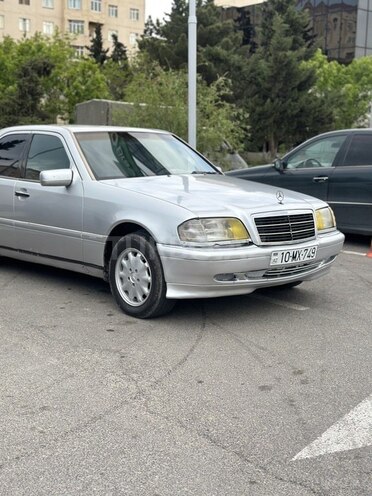 Mercedes C 220 d 1995, 420,000 km - 2.2 л - Sumqayıt