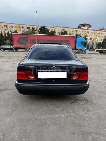 Mercedes E 200 1998, 204,000 km - 2.0 l - Bakı