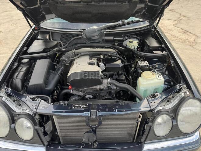 Mercedes E 200 1998, 204,000 km - 2.0 l - Bakı
