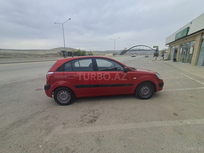 Kia Rio 2005, 395,000 km - 1.4 l - Şamaxı