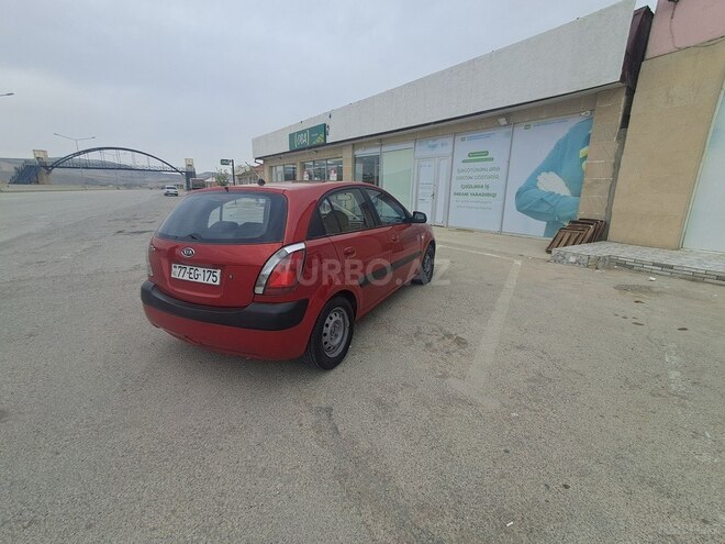 Kia Rio 2005, 395,000 km - 1.4 l - Şamaxı